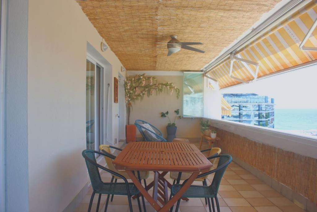 Oasis 100 Meters From With Private Parking Apartment Marbella