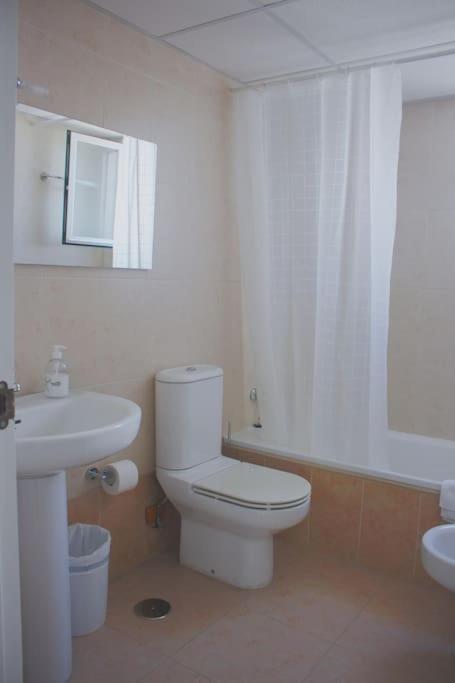 Apartemen Oasis 100 Meters From With Private Parking