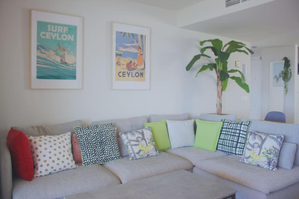 Oasis 100 Meters From With Private Parking Apartemen